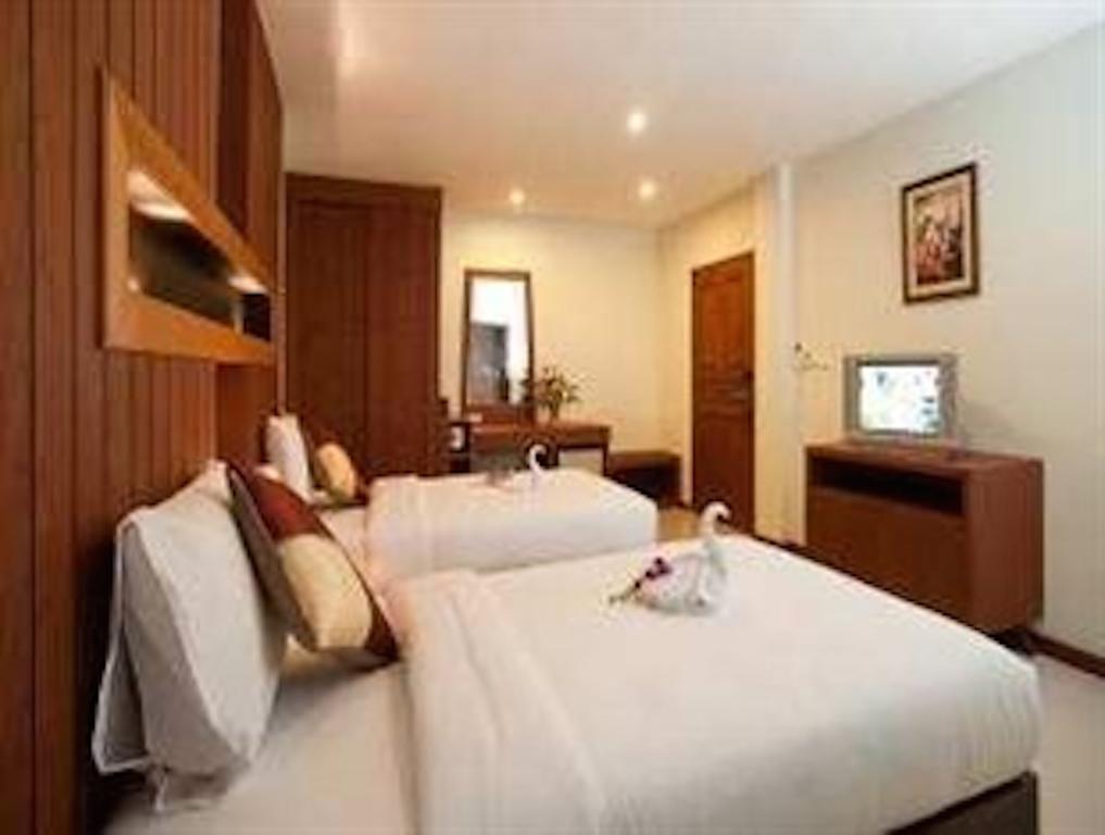 Hotell Deva Patong 3*